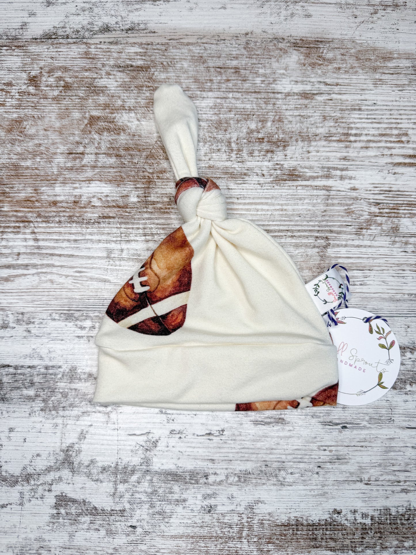 Knotted Hat-Footballs