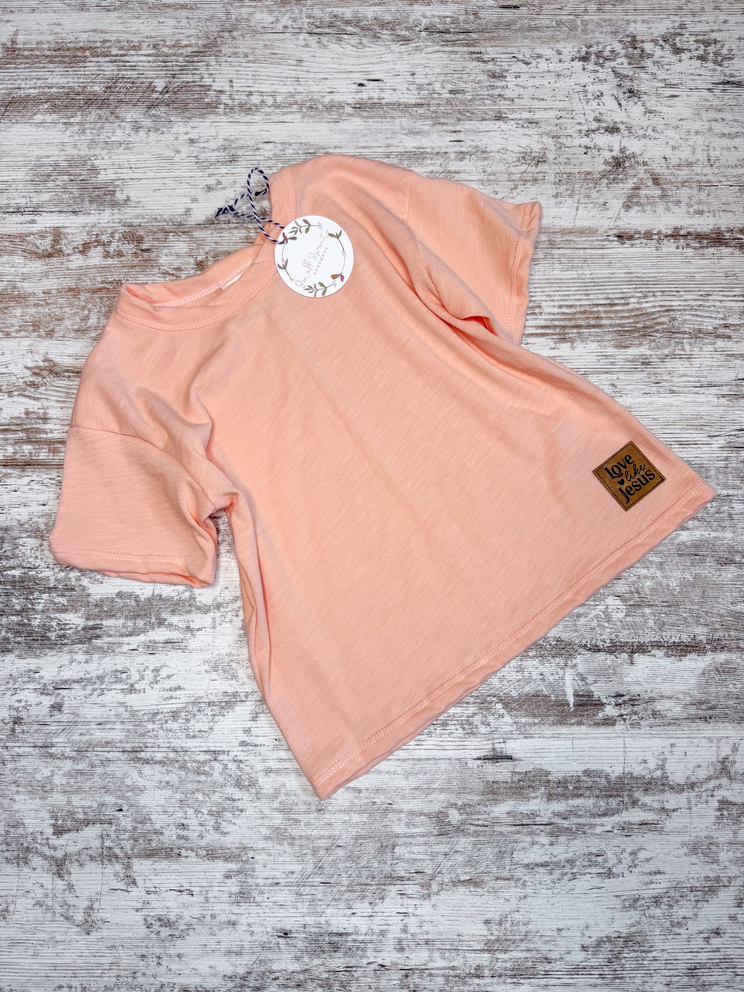 Oversized Tee-Grapefruit Love Like Jesus