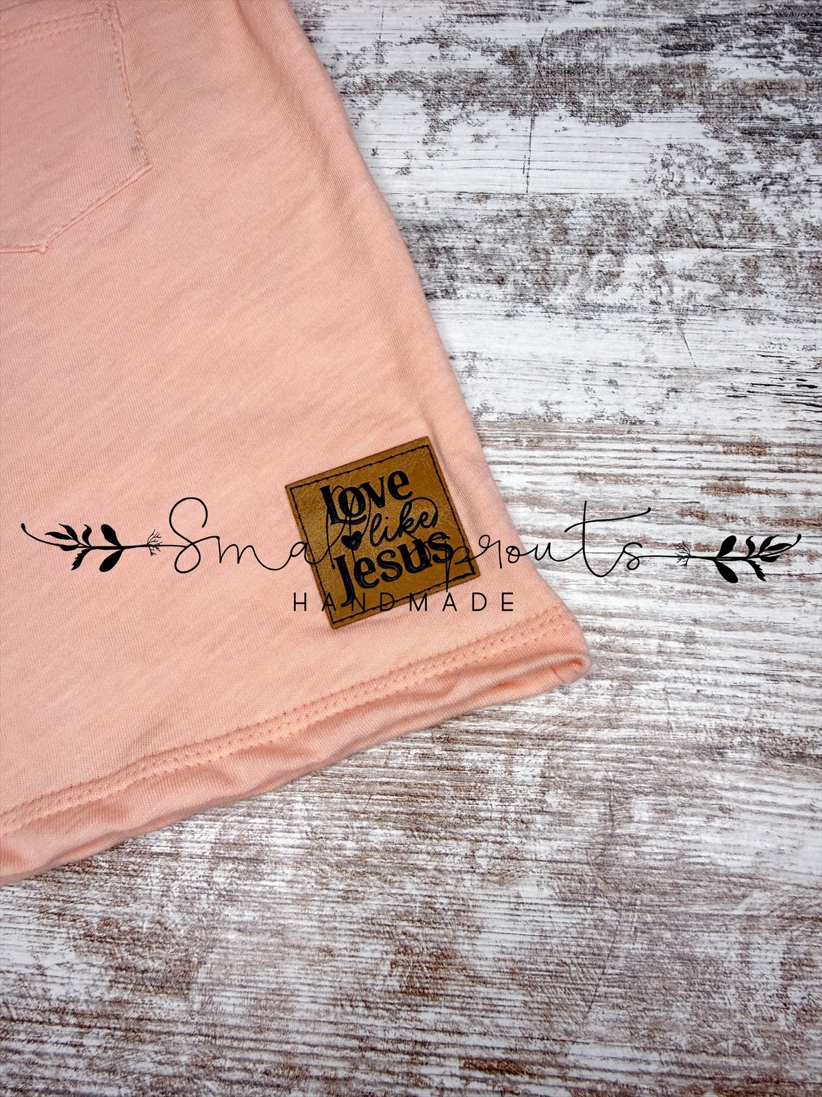 Oversized Pocket Tee-Love Like Jesus