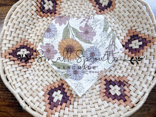 Drool Bib-Cream Floral